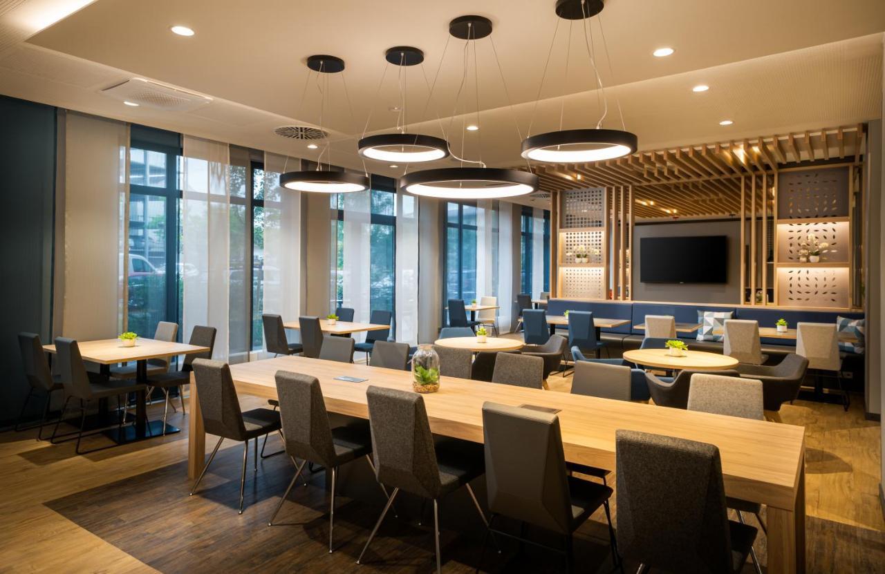 Holiday Inn Express - Rosenheim By Ihg Dış mekan fotoğraf